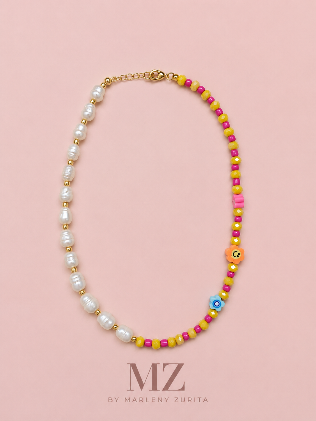 Happy Pearls Necklace