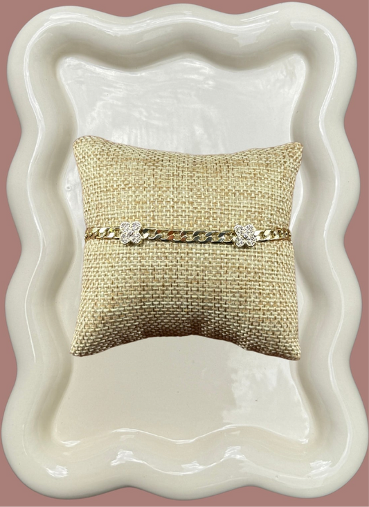 Clover Gold Bracelet