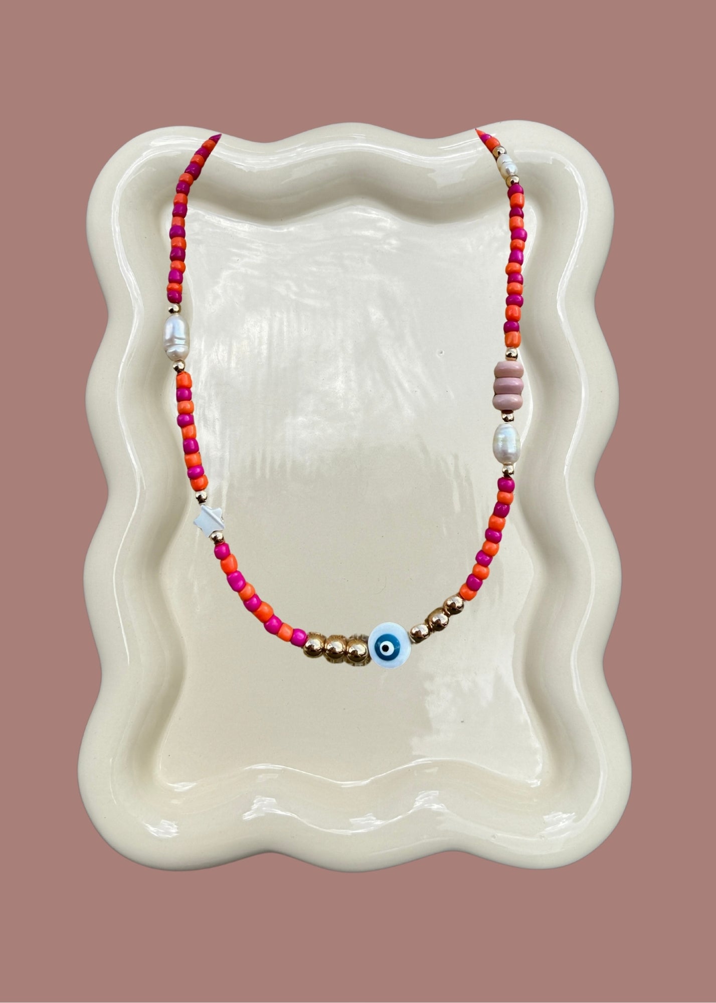 Contrast Necklace