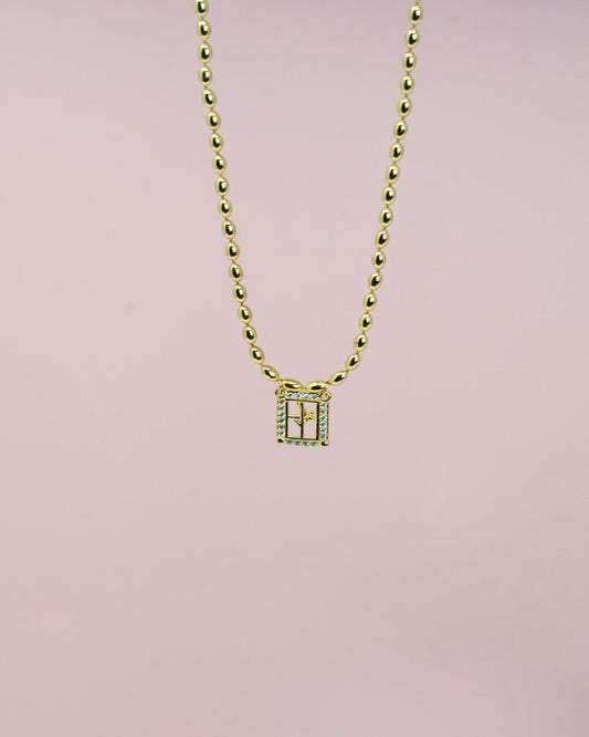 Fe Necklace
