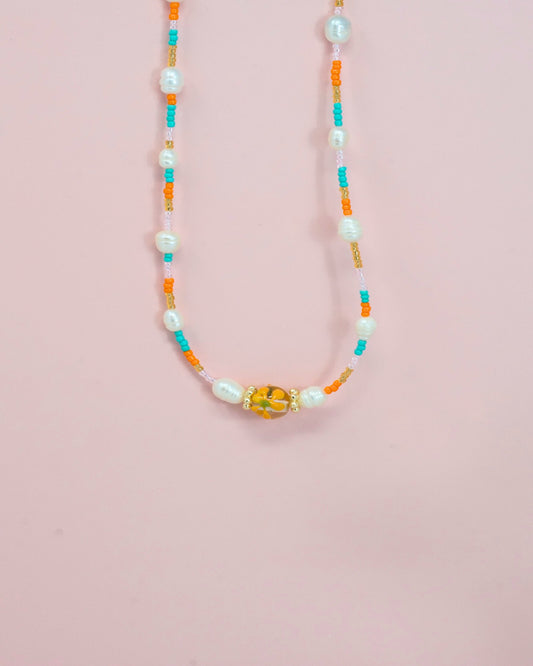 Flower Pearl Necklace