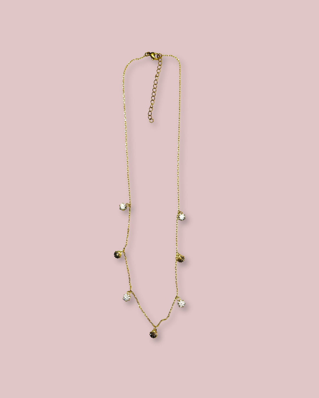 Shine Seashell Necklace